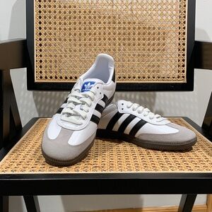 Adidas Sambas